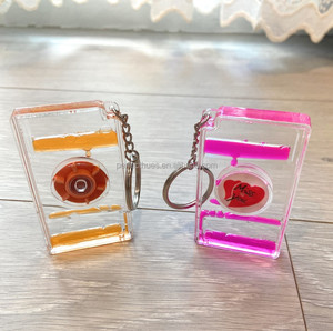 Minuterie flottante liquide acrylique avec porte-clés drôle imprimé UV forme 3D durable - Product Image 5