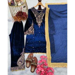 Magnifique ensemble de costume tendance 2XL avec dupatta, élégant et à la mode - Product Image 3