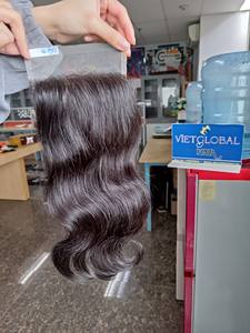 Extensions de cheveux humains vietnamiens bruts 100% fermeture de vague de corps avec style de vague droite soyeuse - Product Image 6