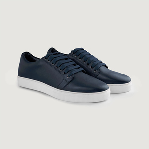 Baskets basses élégantes en cuir véritable Midnight pour hommes – Chaussures décontractées et habillées de haute qualité, marque OEM, vente en gros - Product Image 1