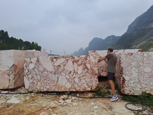 Revêtements de mosaïque en marbre onyx rouge moderne pour escaliers, 20x20mm, surface polie, résistants à l'eau, écologiques, pour usage hôtelier, intérieur - Product Image 6