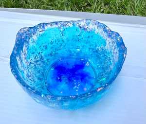 ชามเรซิ่นสีน้ำเงินทะเลพร้อมพื้นผิวแบบมีลวดลาย ชามเสิร์ฟตกแต่งทำมือ สไตล์ชายฝั่ง จานวางของตกแต่งกลางโต๊ะ - Product Image 2