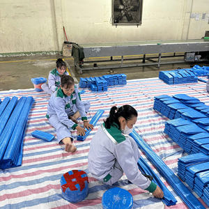 Rouleau de bâche en PE bleu haute résistance, grande durabilité, grande capacité, couleur et taille personnalisables, feuille protectrice polyvalente - Product Image 6