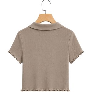 เสื้อโปโลครอปผู้หญิงสีน้ำตาลอมเทาแบบถักลายริบ แขนสั้น ทรงเข้ารูป คอวี ชายเสื้อแบบลูกไม้ ผ้าเนื้อยืด สไตล์ลำลอง แฟชั่นทันสมัย - Product Image 2