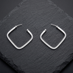 Boucles d'oreilles pendantes classiques en argent sterling 925, faites à la main, plaquées or, certifiées IGI, pour femmes, cadeau de fiançailles, de mariage ou de fête - Product Image 1