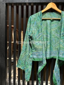 Blusa Holgada con Estampado Paisley y Cuello en V para Mujer, Estilo Bohemio, Manga Kimono, Blusa Cruzada de Seda para Primavera/Verano - Product Image 3