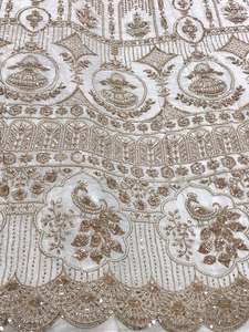 Tela de Seda Bordada con Cuentas de Alta Calidad para Lehenga Choli o Sarees y Dupattas o para Uso Festivo en Venta - Product Image 4