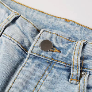 Vaqueros desgastados con parches personalizados, corte holgado y recto, estilo streetwear, efecto apilado, denim vintage lavado, Y2K, elásticos, hip hop - Product Image 6