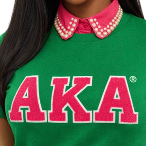 เสื้อยืดสีเขียว AKA Chenille ปักตัวอักษรกรีก เสื้อยืดผ้าฝ้ายพรีเมียม เสื้อผ้าลำลองสำหรับชมรมนักศึกษา - Product Image 6