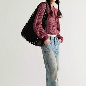 Suéteres de Invierno Casuales Tejidos a Mano en Acrílico Grueso, Cuello Alto, Manga Larga, Color Sólido, con Logotipo Personalizado para Mujer - Product Image 4