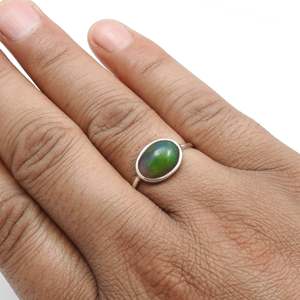 Bague de fiançailles ou de promesse en argent sterling 925 massif, sertie d'un opale noir naturel, style bohème, tendance, pour filles et garçons - Product Image 4