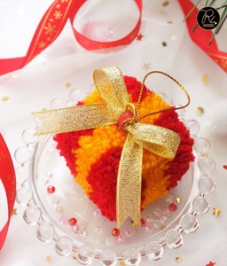 Boules de pompons douces et colorées en fil acrylique blanc neige, achat direct auprès du fournisseur au prix de gros - Product Image 3