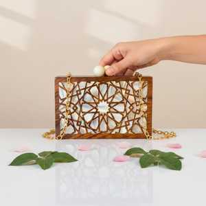 Bolso de mano de madera hecho a mano con incrustaciones de nácar, diseño geométrico, recuerdo de boda, regalo, bolso de noche, bolso de lujo para mujer, bolso de moda. - Product Image 3
