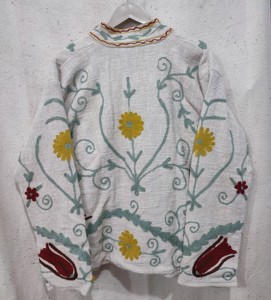 Veste en TNT bleue brodée à la main avec des motifs floraux, manches longues, col montant, manteau pour femme, matériau en laine pour le printemps - Product Image 3
