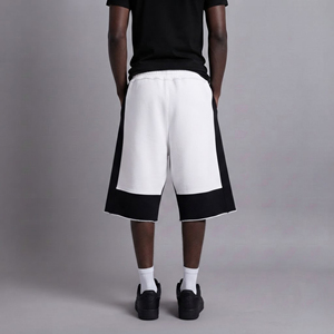 Shorts de sport et de basketball mi-longs en polyester 100% de haute qualité, personnalisables avec logo, séchage rapide, écologiques, respirants, taille mi-haute, vente en gros - Product Image 4