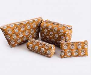 Bolsa de Cosméticos de Algodón con Rayas Naranjas, Linda Bolsa con Cierre de Corazón, Pequeño Estuche para Maquillaje - Product Image 1