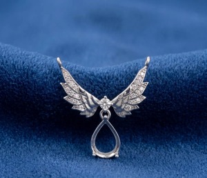 Pendentif semi-monté en argent sterling 925, taille poire 8x6mm, avec sertissage à griffes pré-découpé, pour création de bijoux DIY - Product Image 1