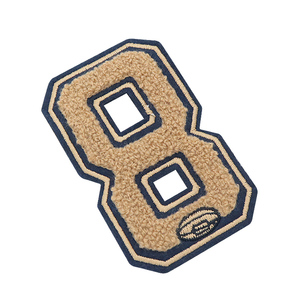 Patch brodé universel à motif clair et détails délicats, avec surpiqûres vives et fil fin, facile à coudre - Product Image 6