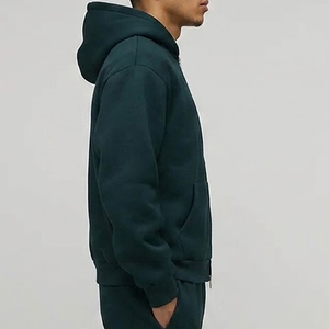 Comfortable Oversize Men Zipper Tracksuit Relaxed Sports Outfit Custom Design Oversize Men Zipper Tracksuit - Product Image 3