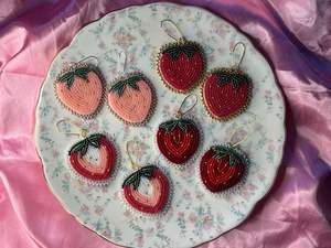 Elegante llavero hecho a mano con cuentas multicolor, accesorio para bolso al mejor precio - Product Image 4