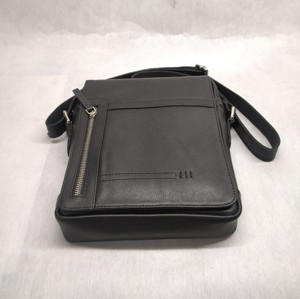 Bolsos Bandolera de Cuero con Logotipo Personalizado, Forro de PVC, para Hombre, Estilo Vintage, con Cierre, Económicos, Venta al Por Mayor - Product Image 6