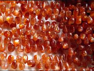Cuentas de Piedra Solar Natural en Forma de Lágrima, Cuentas de Gema Naranja Pulida para Fabricación de Joyas, Proveedor Mayorista a Granel B2B para Exportación Global - Product Image 5