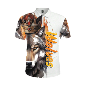 Polo Personalizado con Estampado de Lobo en 3D por Sublimación |   Camiseta gráfica de manga corta con cierre de cremallera para hombre |   Top transpirable con estampado animal en blanco y dorado - Product Image 3