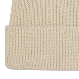 Bonnet tricoté sur mesure en gros avec motif torsadé et broderie ton sur ton pour les marques de streetwear américaines, collection hiver - Product Image 5