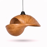 Lampe suspendue artisanale en bambou, forme torsadée, éclairage moderne en osier tressé pour salons de villégiature