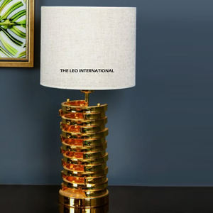 Lámpara de Mesa de Metal Retro de Alta Calidad, Luces para Bodas, Dormitorio, Restaurante, Aluminio Dorado - Product Image 6