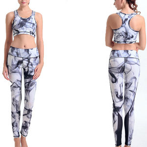 Conjunto de Yoga para Mujer, Cintura Alta, Logotipo Frontal, Ropa Deportiva para Gimnasio y Aire Libre, Spandex/Nylon, 2 Piezas, Elástico, Transpirable - Product Image 1