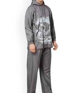 Nouvel ensemble coupe-vent en nylon pour homme avec logo personnalisé RTS, panneaux contrastés et pantalon, idéal pour l'été, respirant, style streetwear, veste zippée. - Product Image 1