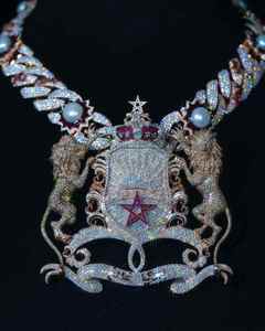 Colgante de Lujo Hiphop con Moissanita, Amuleto de Escudo, Corte Brillante Redondo, Joyería Plateada para Fiesta de Hombres - Product Image 1