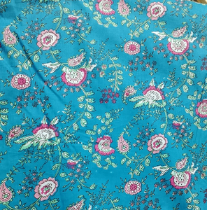 Tela 100% Algodón Estampada, Muy Ligera, Suave al Tacto, Fresca, Ropa de Dormir para Niños - Product Image 3