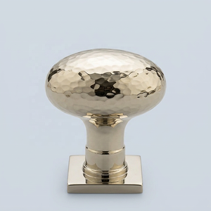 Poignée de meuble ovale en laiton martelé, finition dorée, pour tiroirs et portes de cuisine - Product Image 3