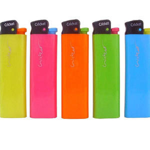 Briquets à gaz rechargeables à vendre - Product Image 2