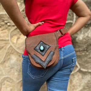 Venta caliente Estilo Vintage Cuero Elegante Multi Usos Cinturones de bolsillo de cadera Unisex Multi Usos Cinturones Riñonera Cintura Cinturones de bolsillo - Product Image 2