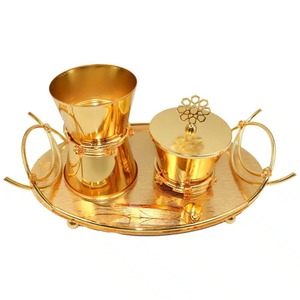 Ensemble brûleur à bakhoor en métal bleu ciel et or motif lys calla, encensoir en forme de sablier conique, pot couvert, plateau de service ovale à poignée, aromatique - Product Image 4