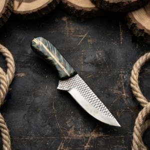 Couteau Skinner à lame fixe gravé, manche en résine vert-or, broche en laiton, pleine tige, pour la chasse et l'EDC, avec étui, vente en gros B2B OEM - Product Image 6
