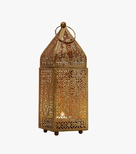 Portavelas Decorativo de Metal Marroquí Dorado Antiguo con Diseño Calado para Decoración Bohemia del Hogar, Centro de Mesa para Bodas - Product Image 1