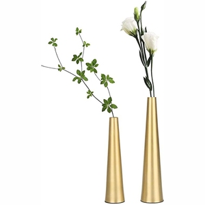Vase en métal martelé style nordique, pot de fleurs vintage en bronze, bouteille décorative artisanale, centre de table pour la maison, l'hôtel et les mariages - Product Image 3
