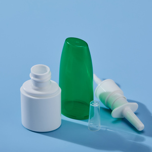 Nouvelle conception – Flacon pulvérisateur nasal portable en PE de 20 ml et 30 ml avec grand capuchon – Flacon pulvérisateur nasal et buccal pour soins personnels - Product Image 6
