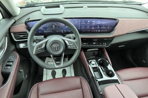 Premium Deluxe 2026 Buick Envision Sport Touring SUV à transmission intégrale, moteur turbo, sièges en cuir, toit ouvrant panoramique, automatique - Product Image 5