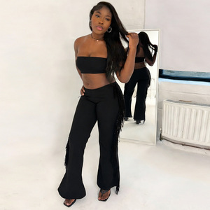 Ensemble d'été sur mesure pour femme – Nouveau top court sexy sans bretelles et pantalon à franges – Deux pièces de qualité supérieure - Product Image 6