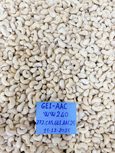 IIGLOBAL Venta al por Mayor de Fábrica: Nueces de Anacardo Orgánicas de Alta Calidad, Grado Superior, Frutos Secos a Granel, Ingredientes para Panadería y Snacks, Vietnam - Product Image 4