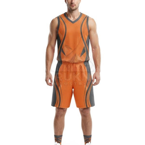 Uniformes de Baloncesto Recién Llegados, Venta al Por Mayor Directa de Fábrica, Logotipo Personalizado, Impresión por Transferencia de Calor, Jersey y Pantalones Cortos Transpirables de Poliéster - Product Image 4