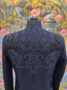 Conjunto de bordado de hilo negro de alta densidad con cuentas de tela TR Lachka Royal Divine Shadow Fauna Midnight Indo Western - Product Image 2