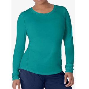 Camiseta de manga larga de chenilla bordada para mujer, estilo médico, para usar bajo uniformes de enfermería - Product Image 1