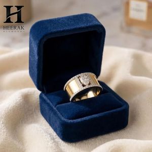 Anillo de declaración de banda ancha con diamante cultivado en laboratorio de corte marquesa para mujer - Product Image 5