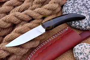 Cuchillo de caza pequeño hecho a mano DIY OEM, hoja fija de acero al carbono, mango curvo de cuerno, cuchillo para desollar para camping al aire libre con funda - Product Image 2